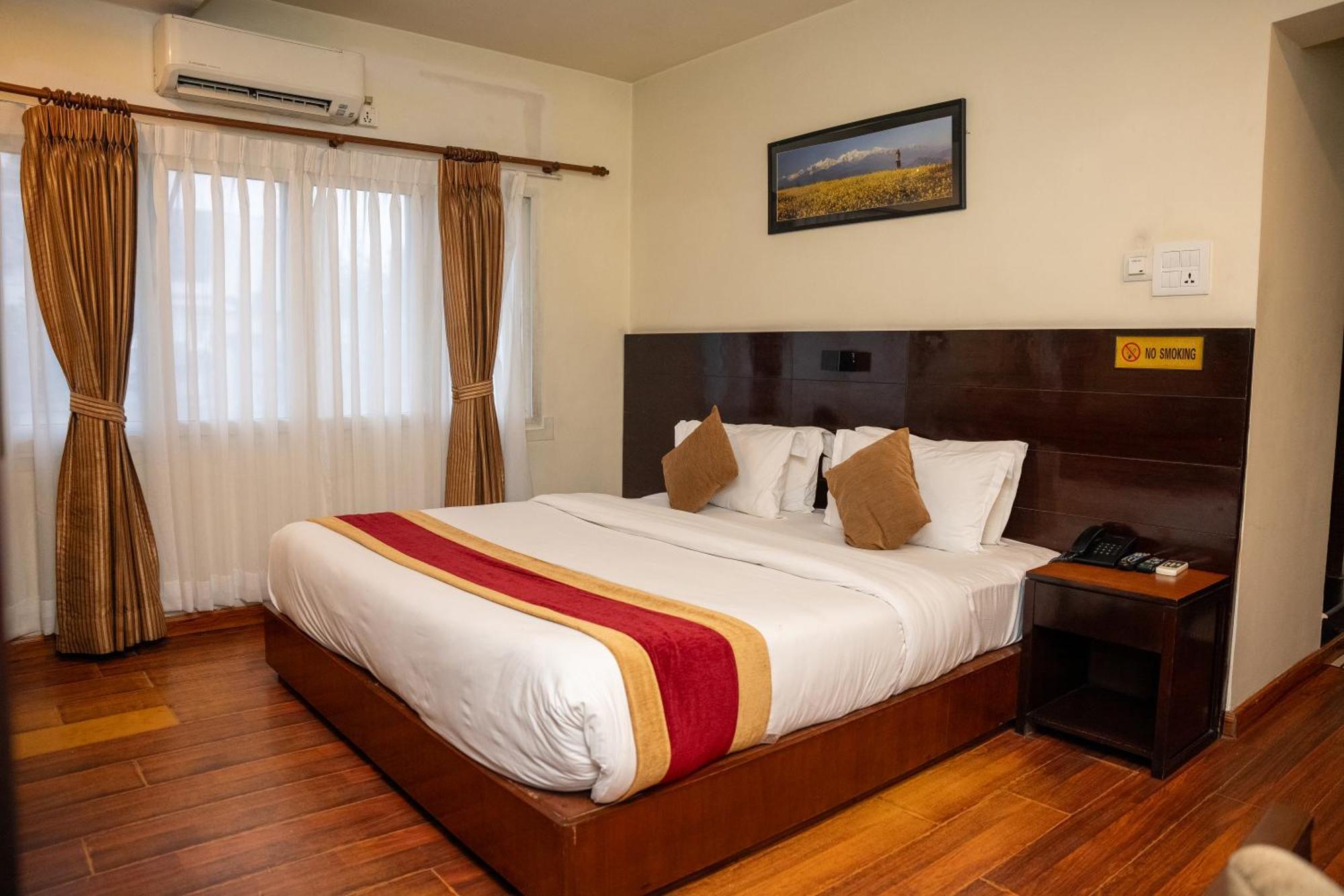 Hotel Aryatara