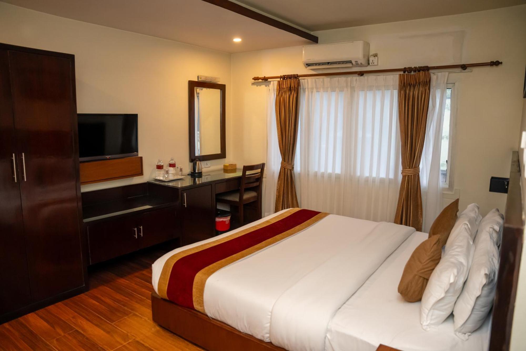 Hotel Aryatara