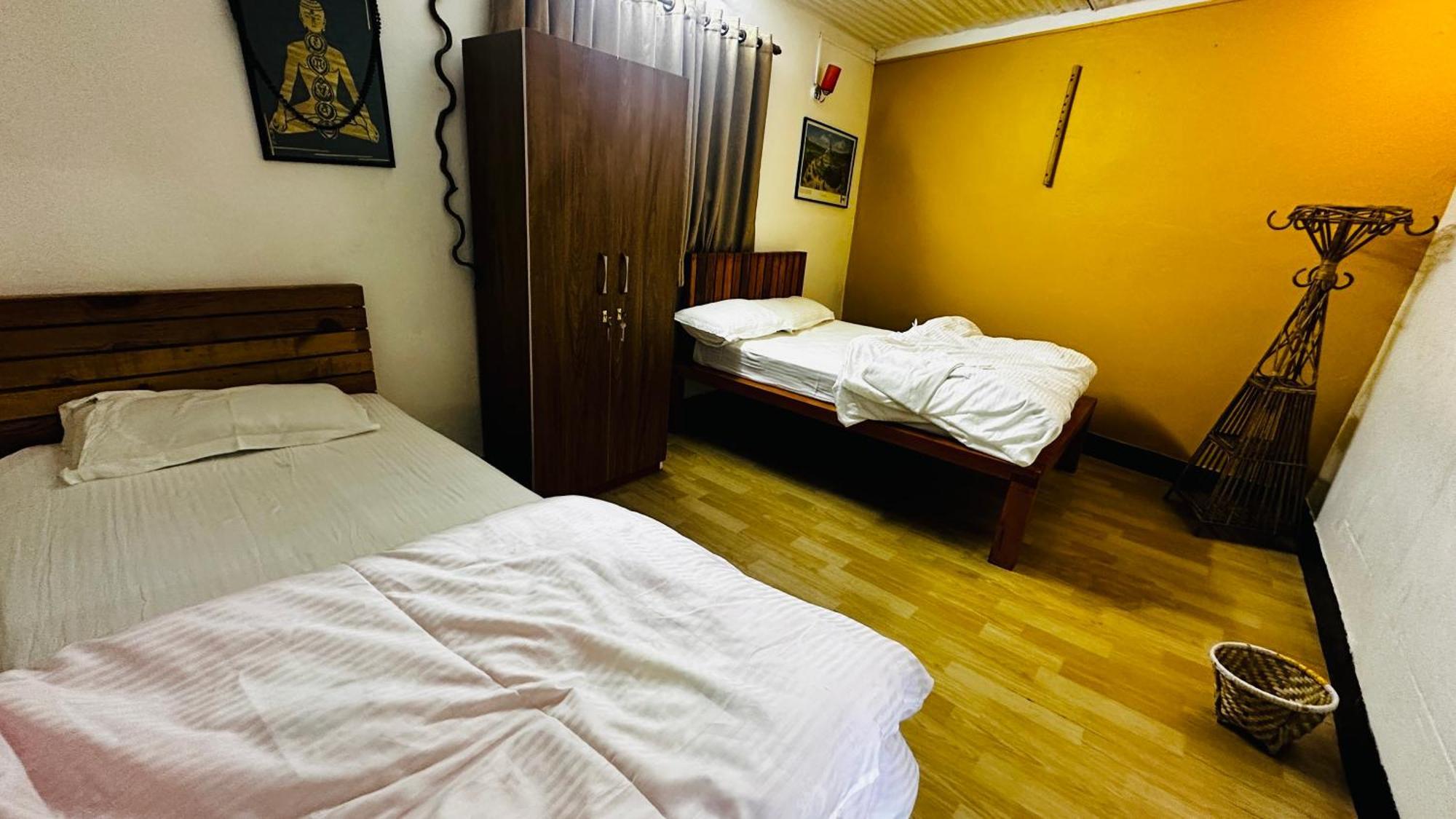 Institute Of Natural Medicine , Yoga & Therapy Bed & Breakfast *