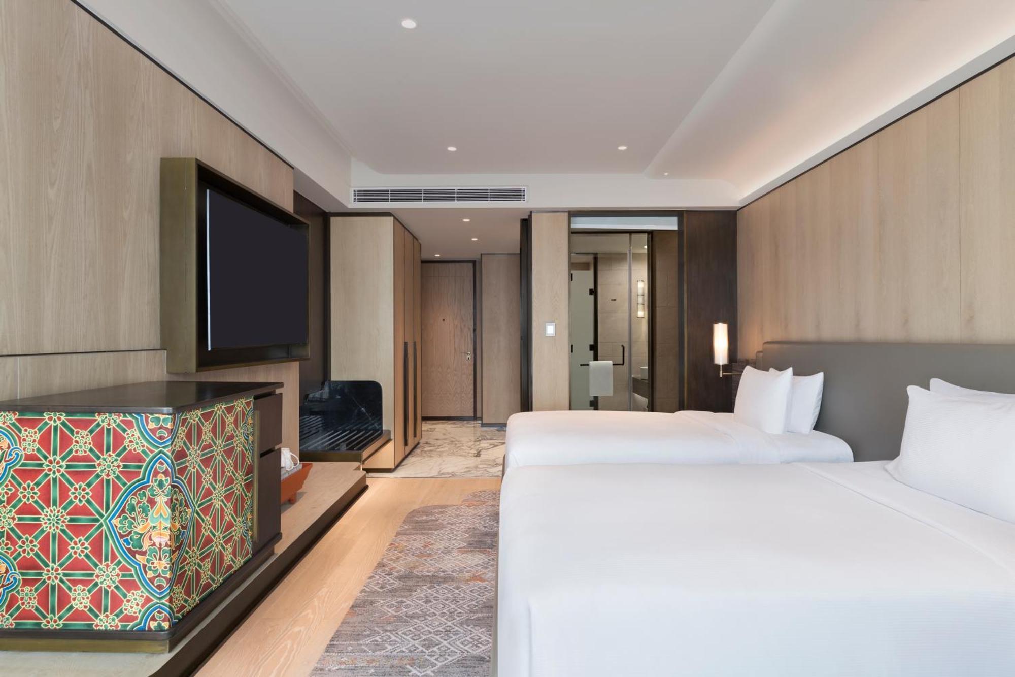 Hilton 5*