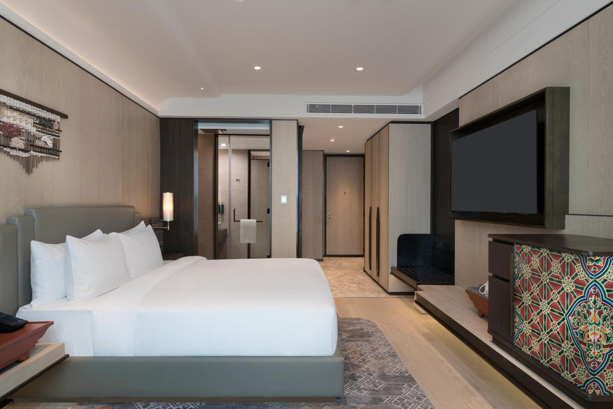 Hilton