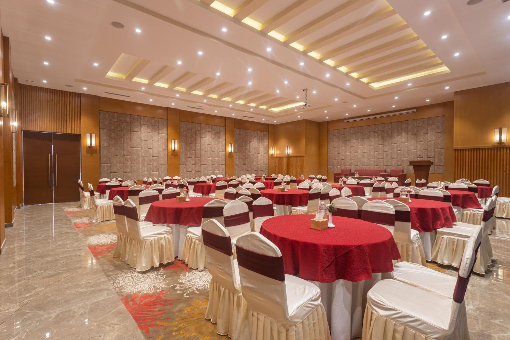 Hotel Crystal Pashupati