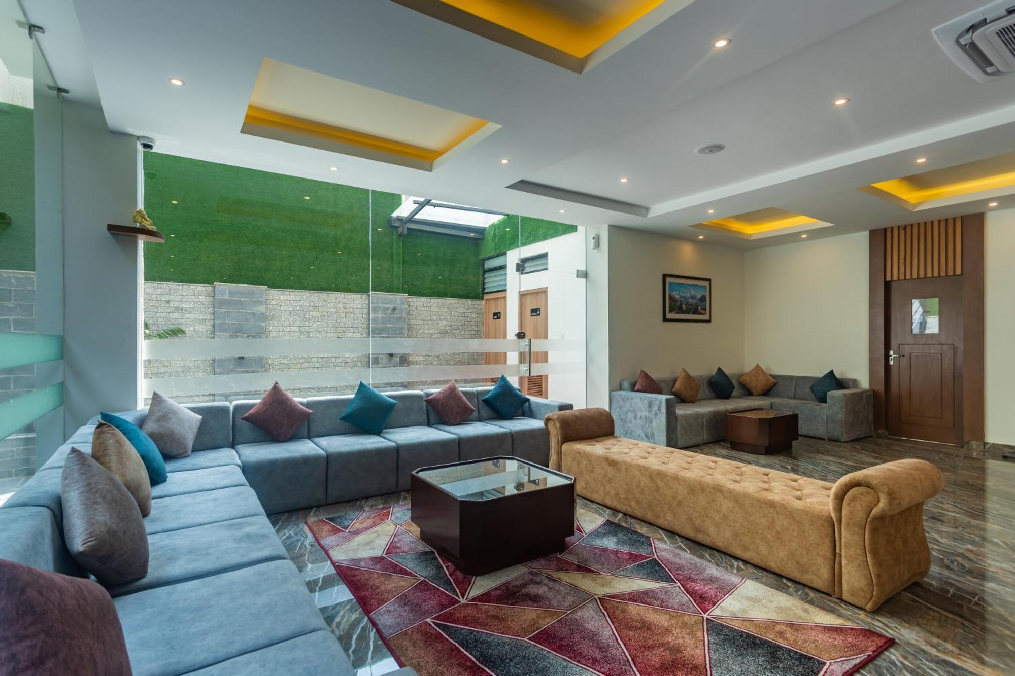 Crystal Pashupati Hotel