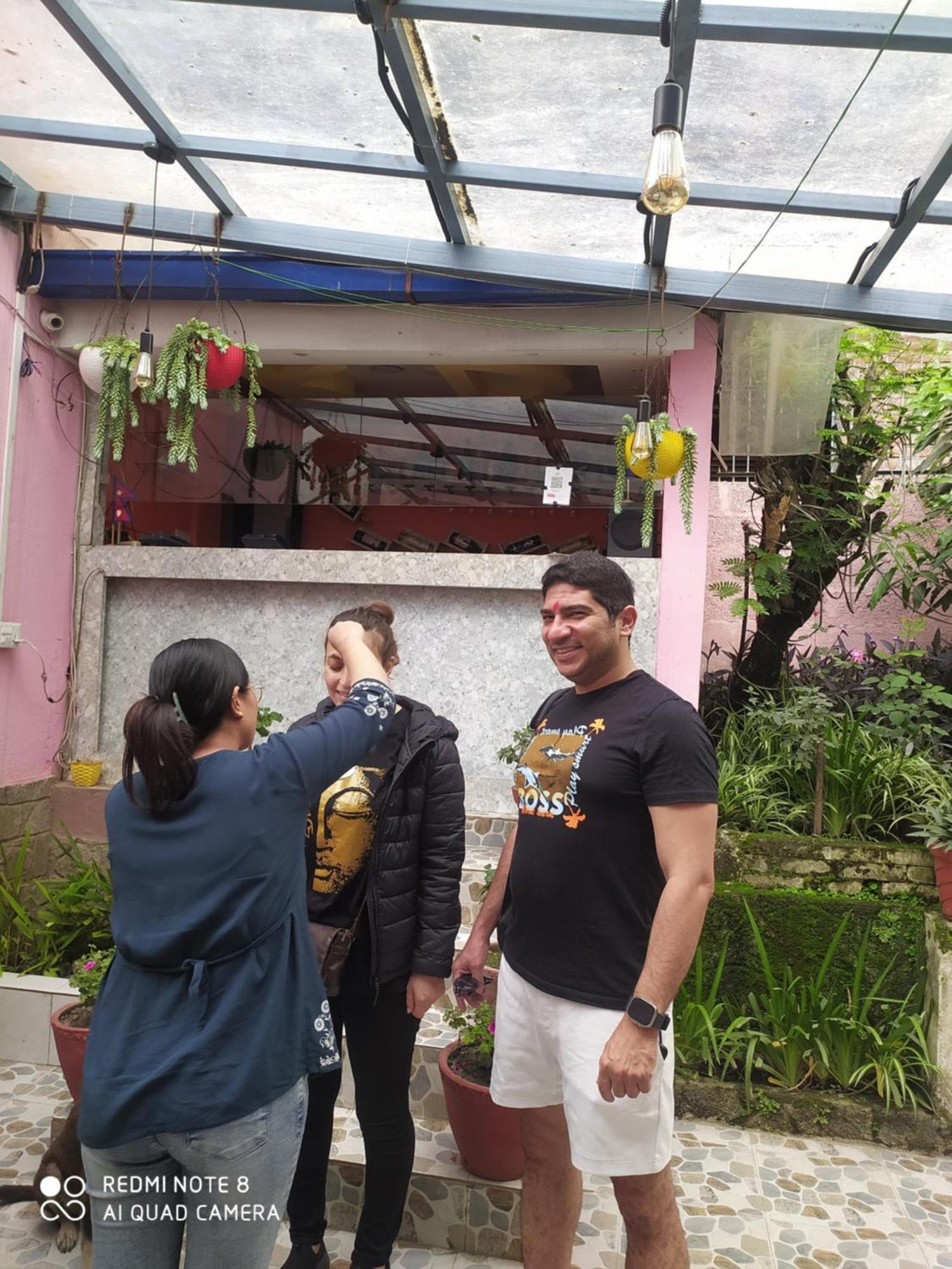 Kusum Hotel *