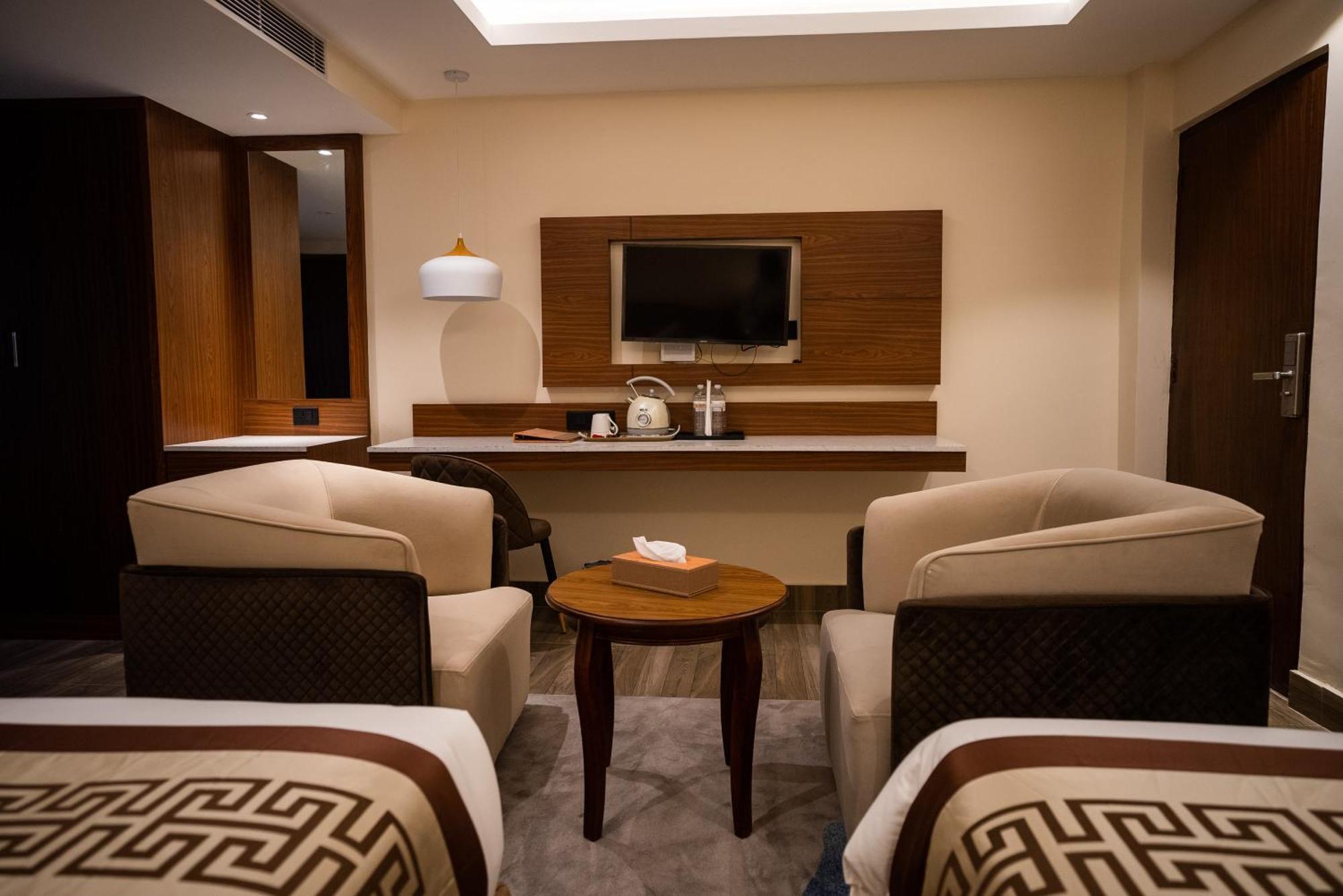 Hotel Monalisa Pvt. Ltd