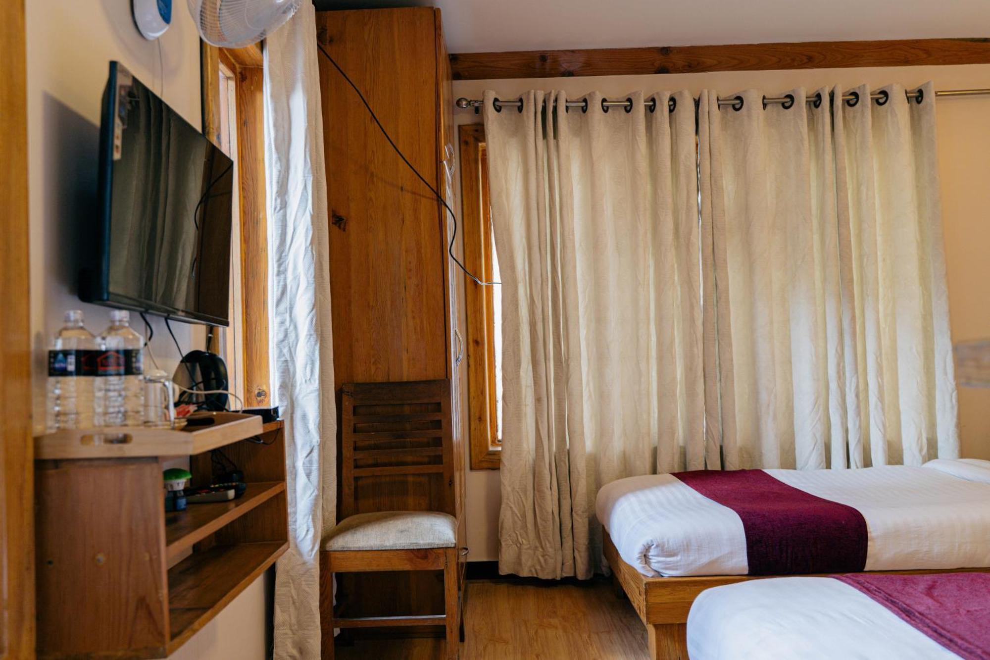 Bardali Restro And Residency Hotel *
