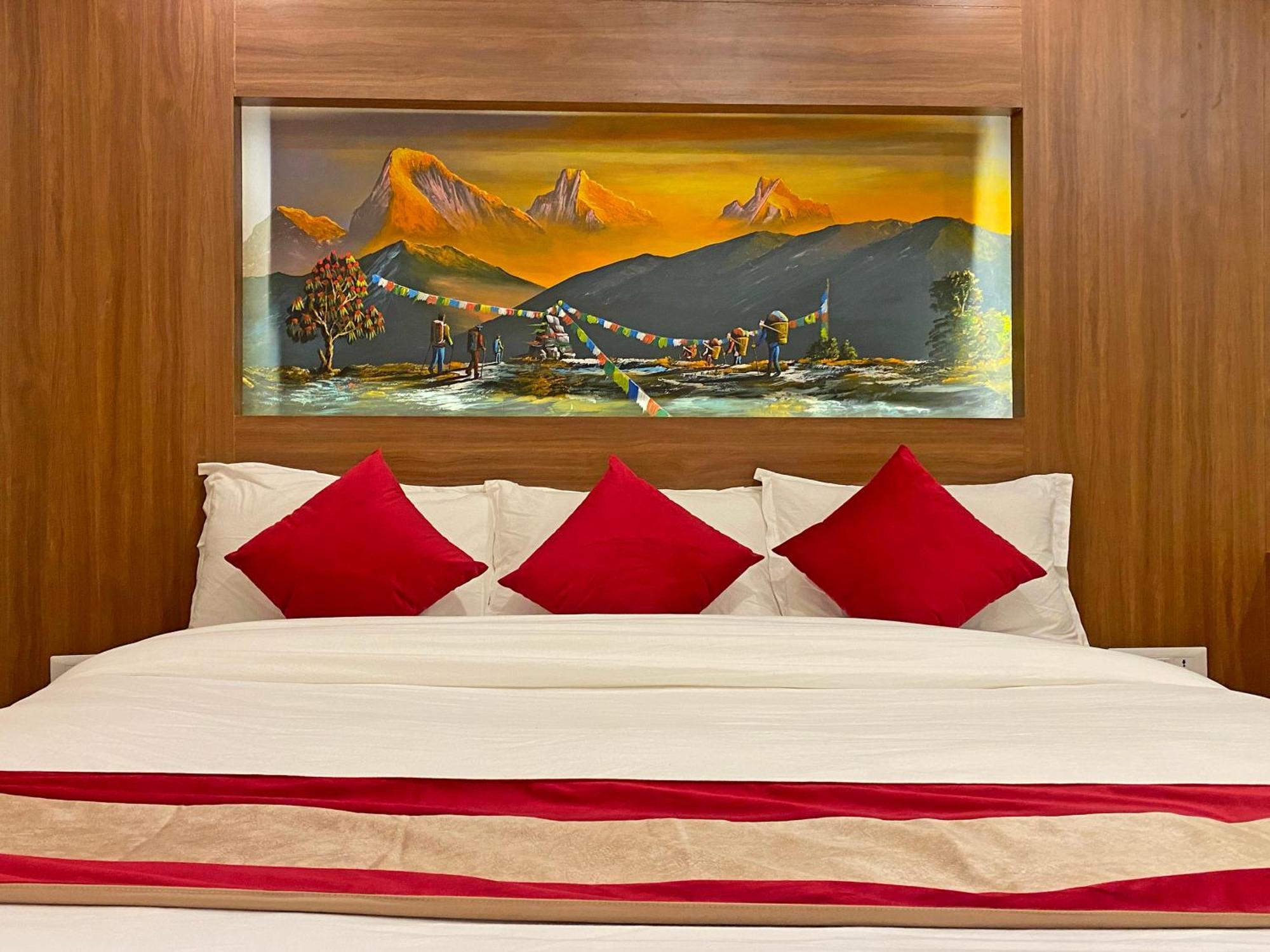 Dipjyoti Hotel