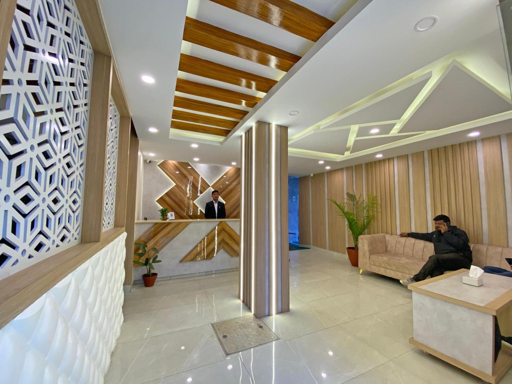 Dipjyoti Hotel 3*