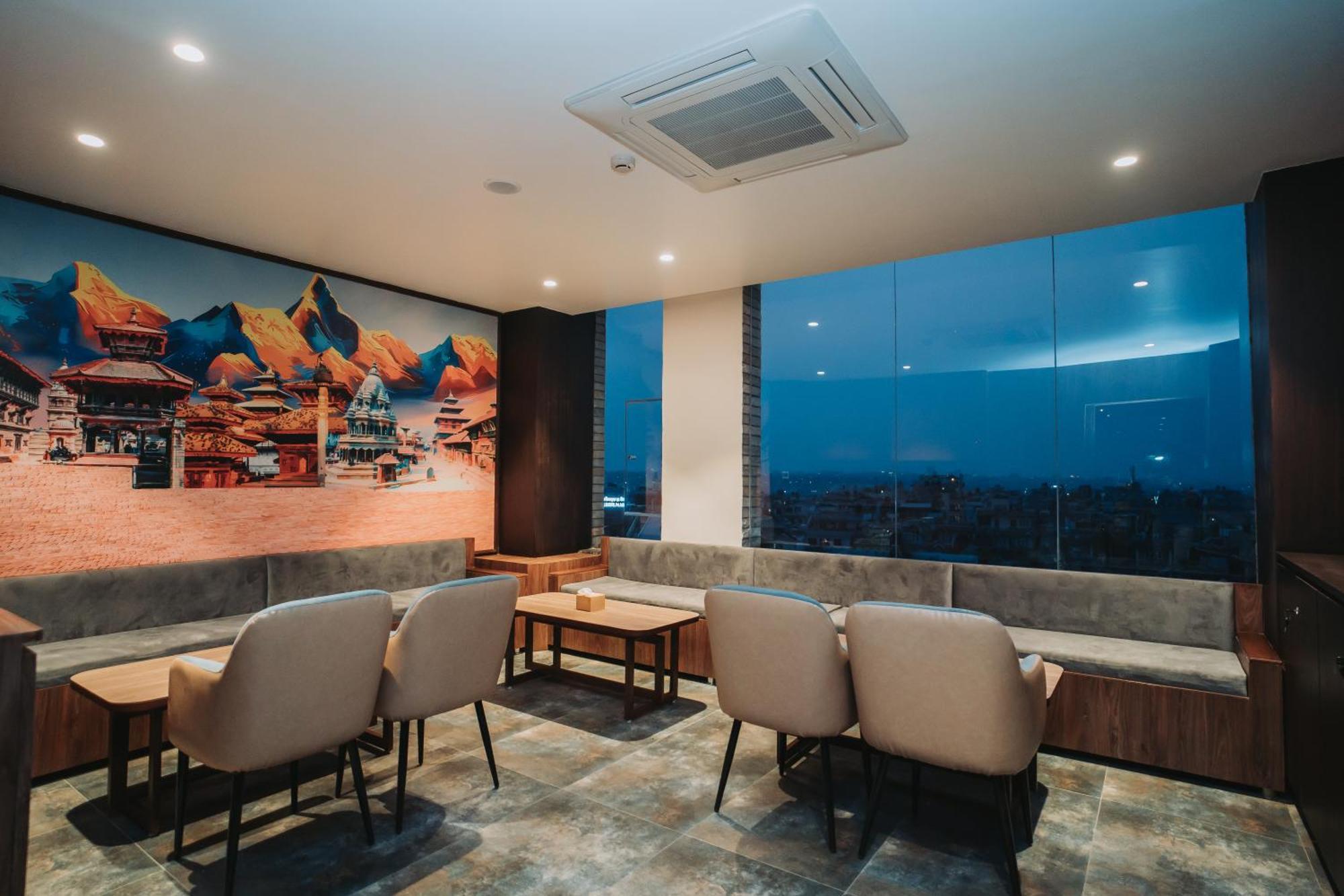 Dees Boutique Hotel