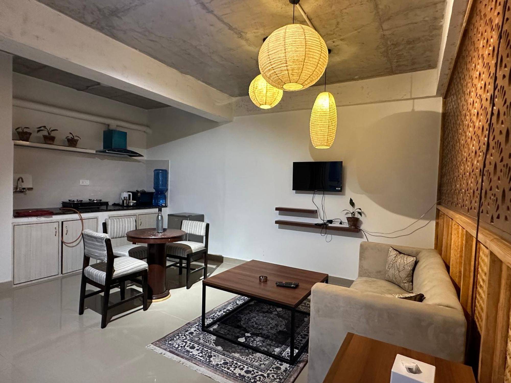 Ranibari Penthouse *