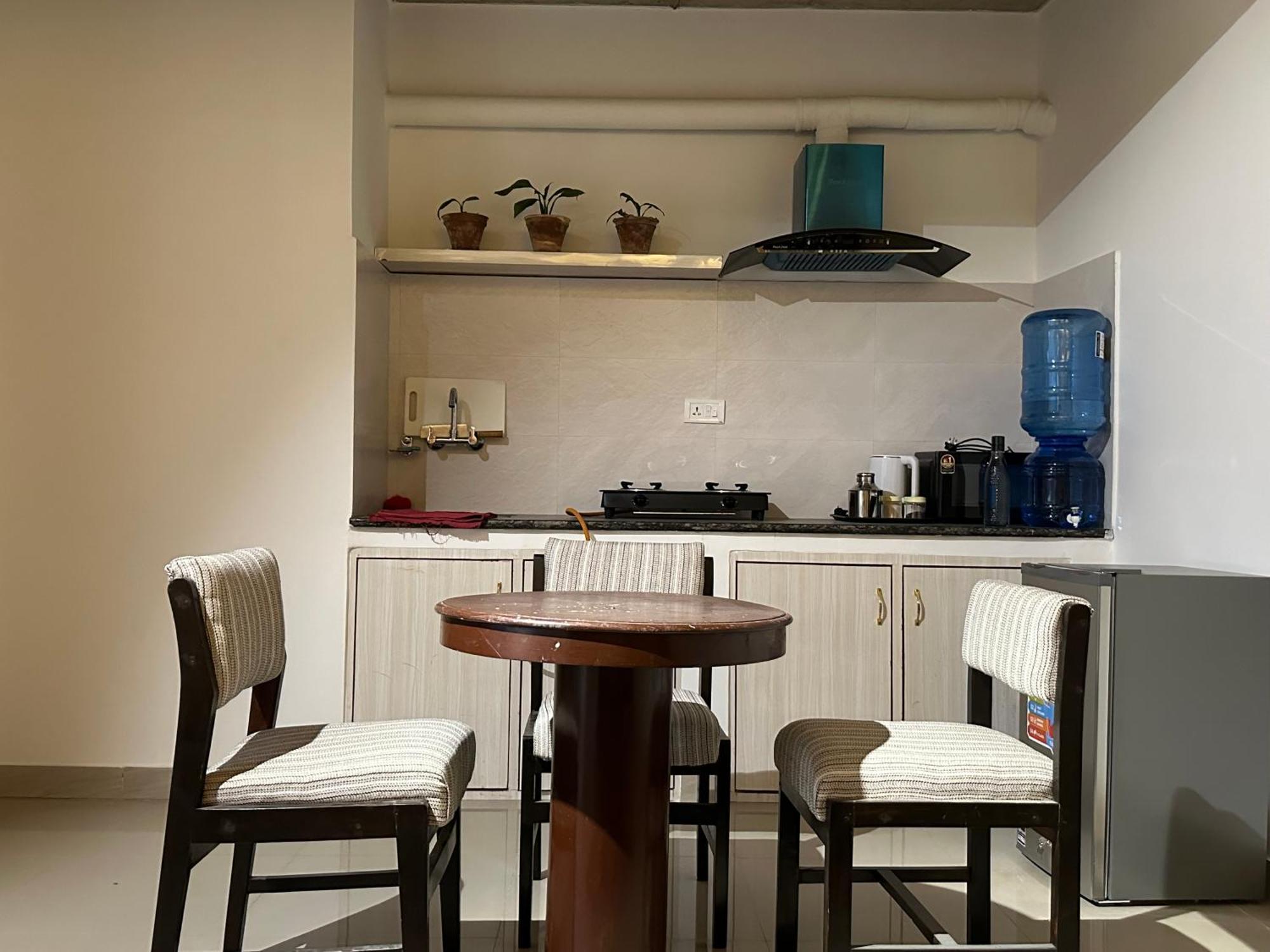 Apartment Ranibari Penthouse *