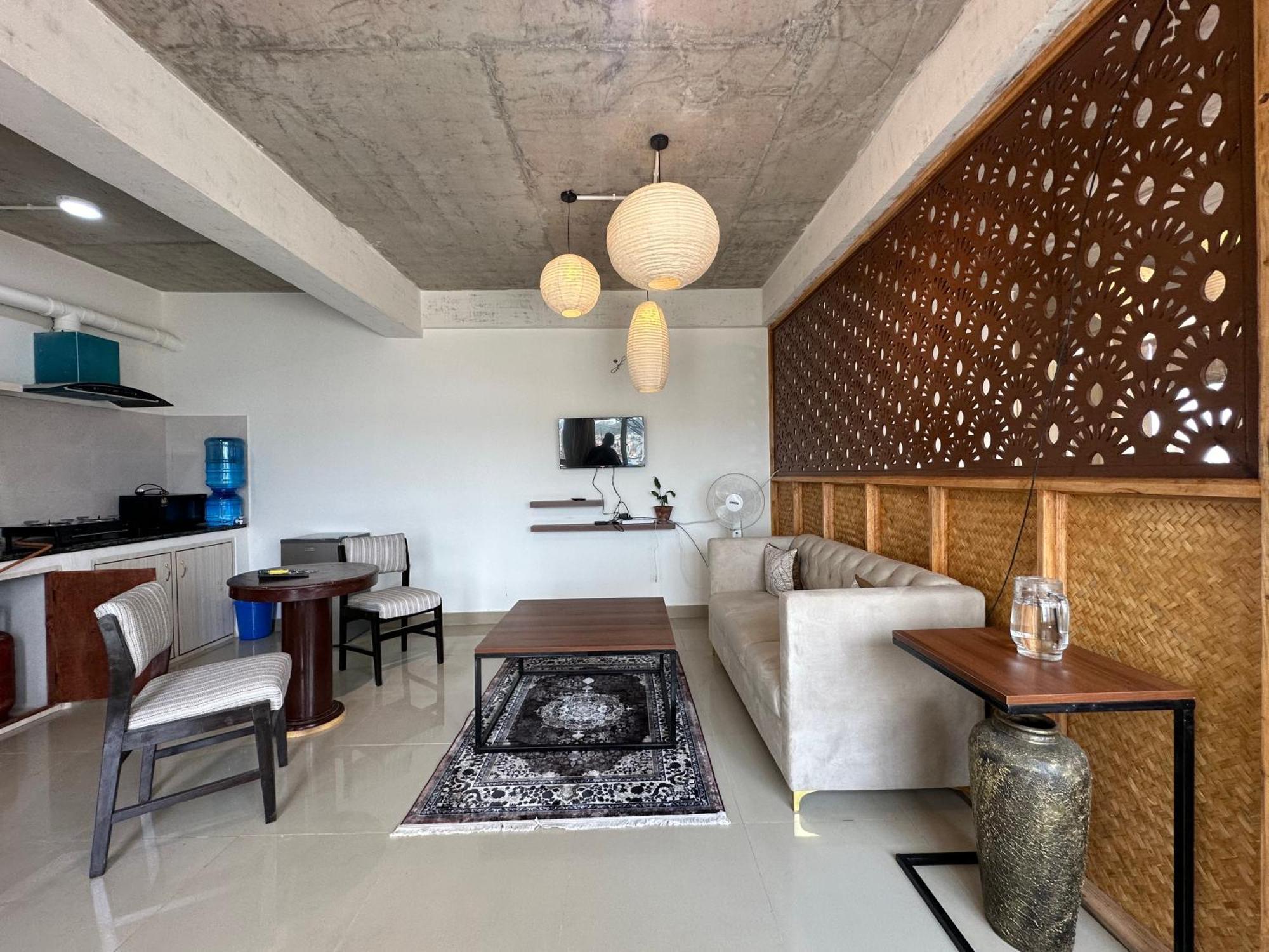 Ranibari Penthouse Apartment *