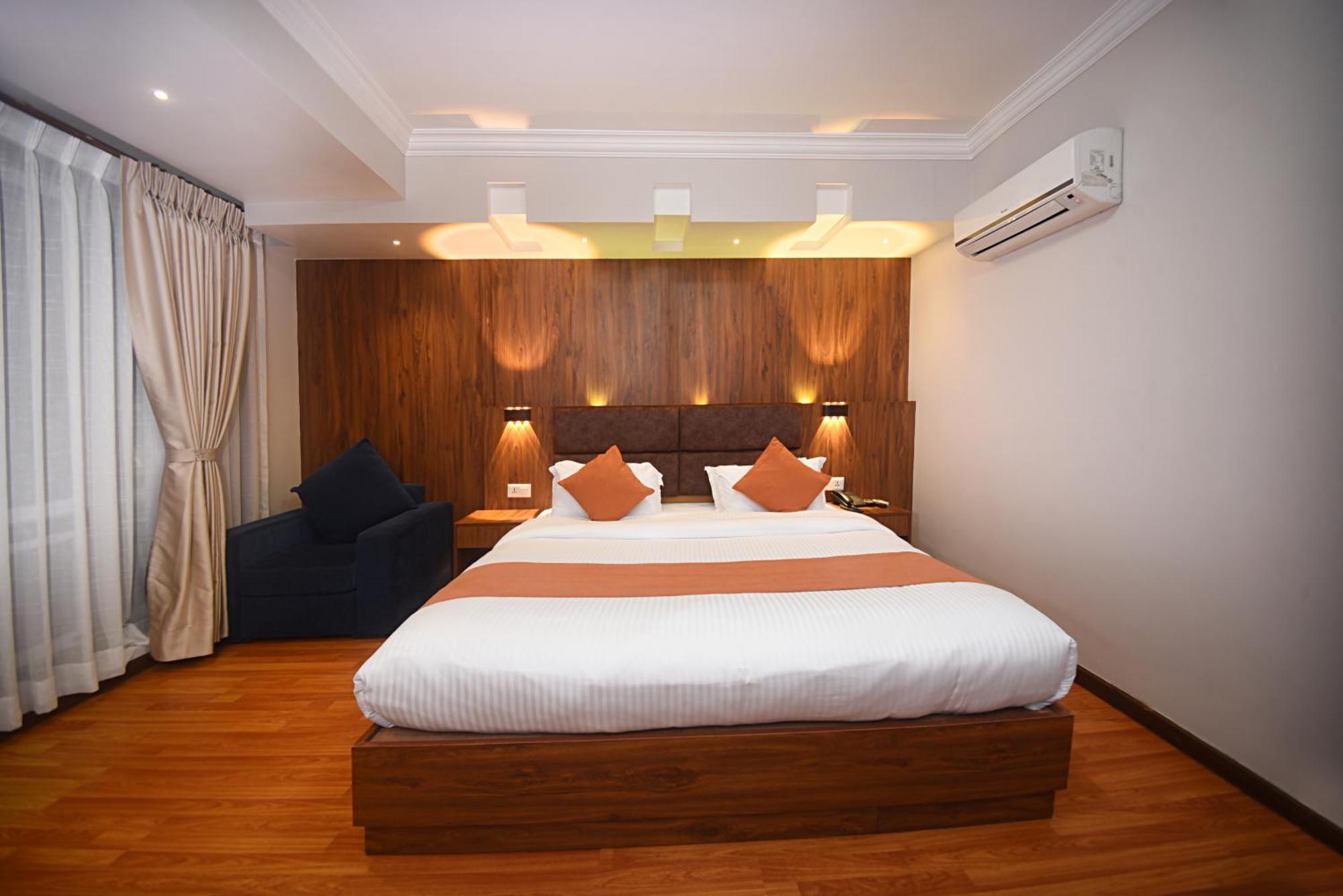 Hotel Mums 3*