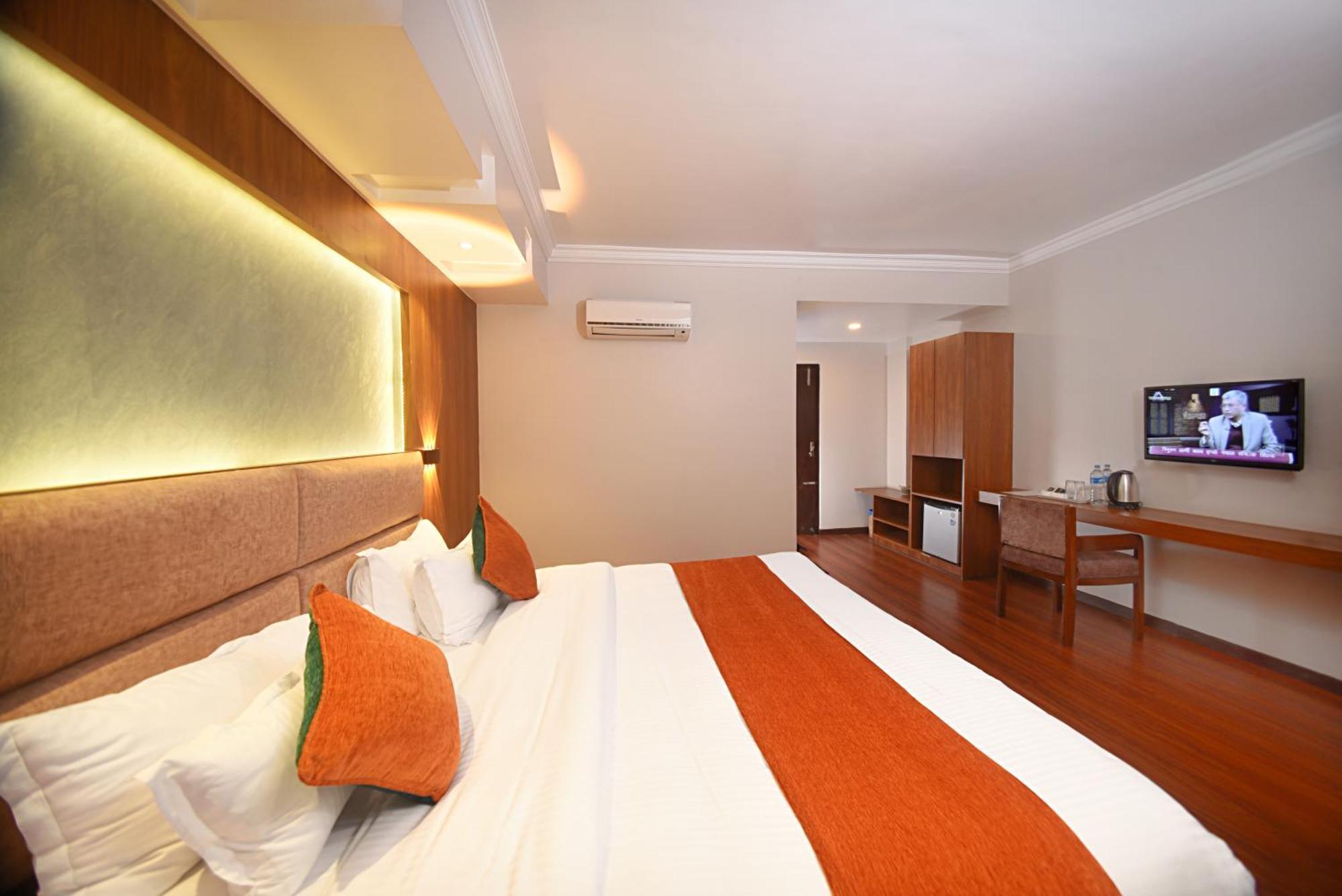 Hotel Mums 3*