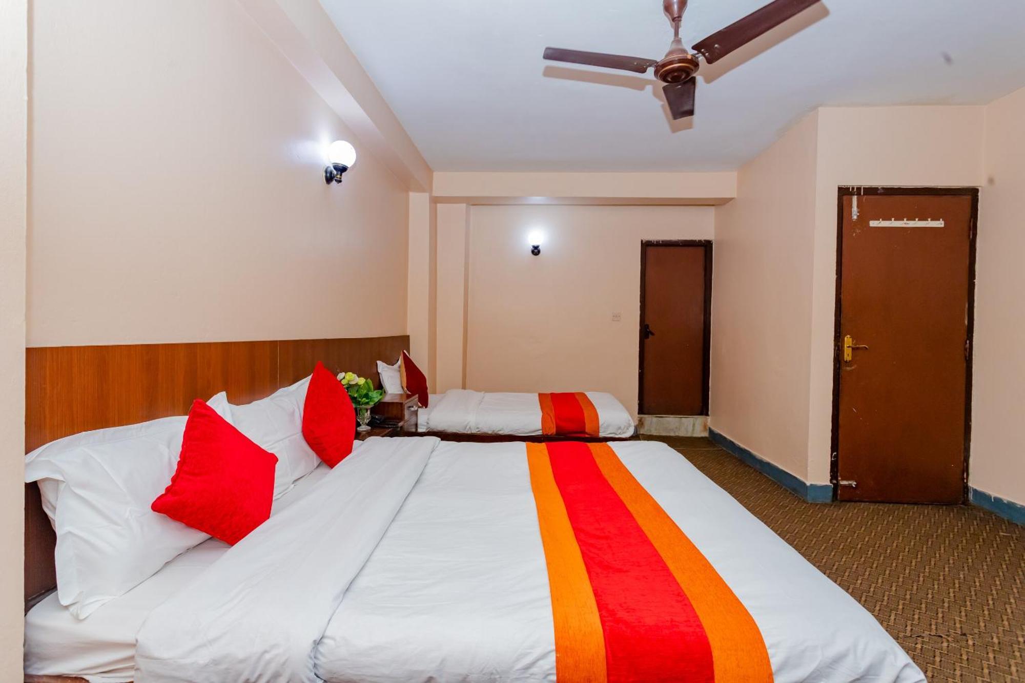 Hotel Oyo 801 View Global