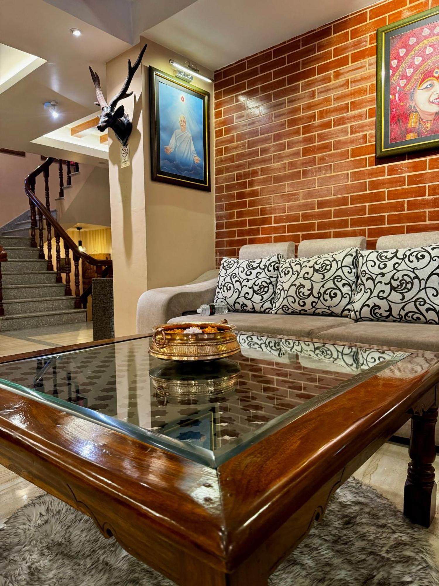 Kumari Boutique 3*