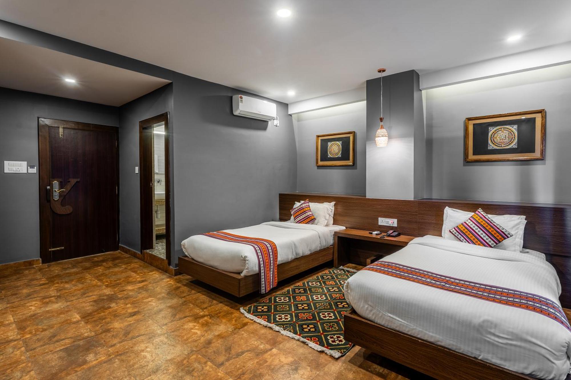 Yukhang Hotel