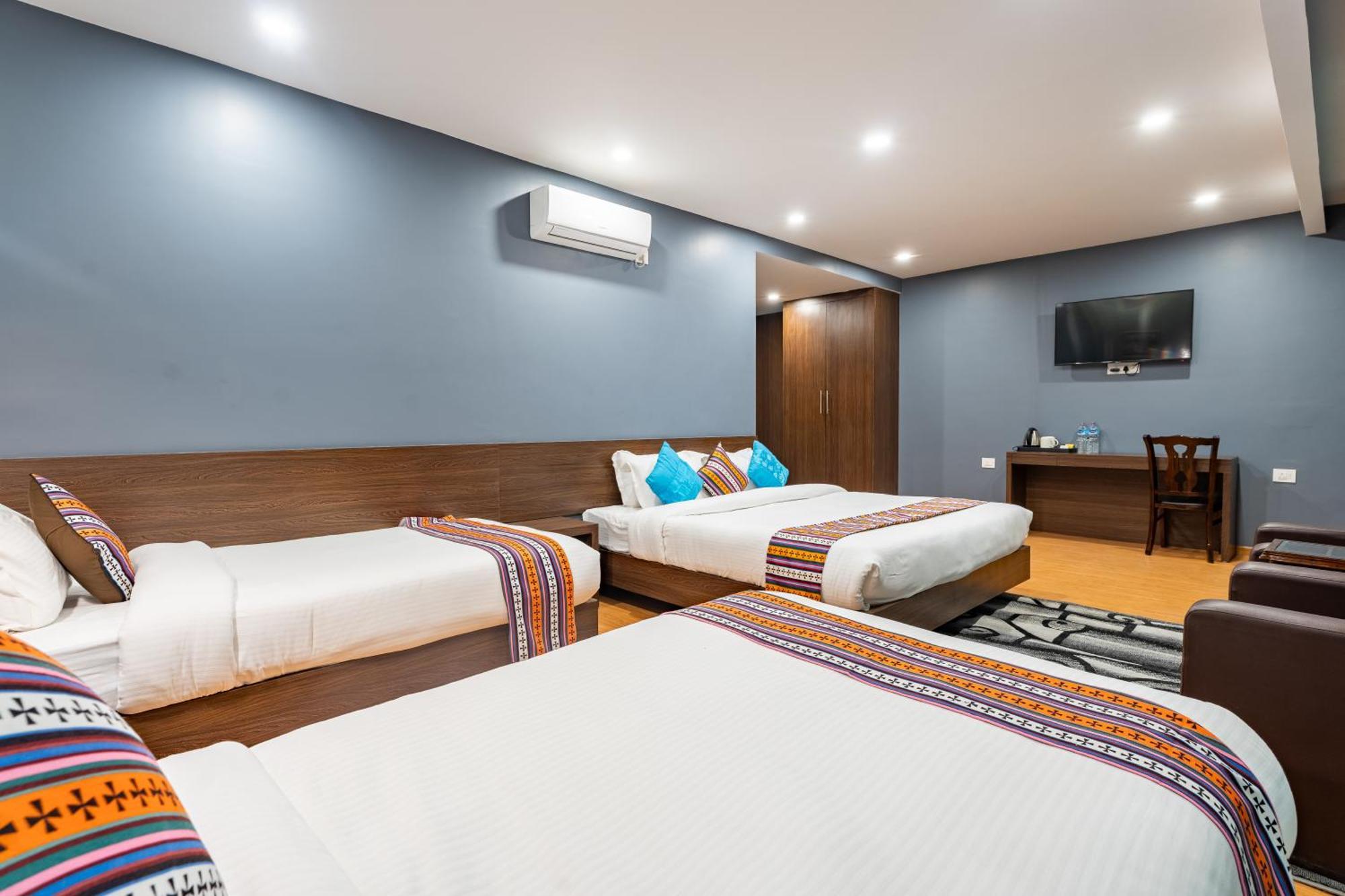 Yukhang 4*