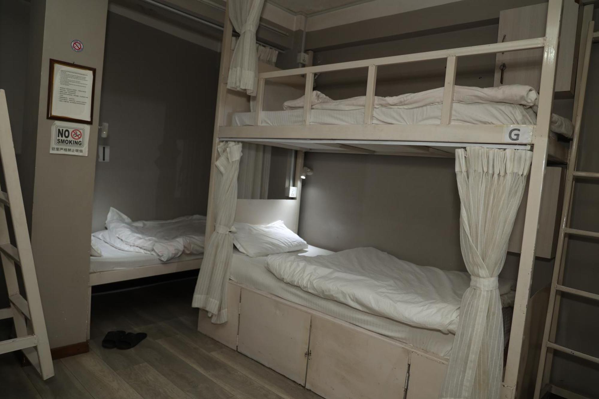 Hostel Bed And Pillow Kathmandu