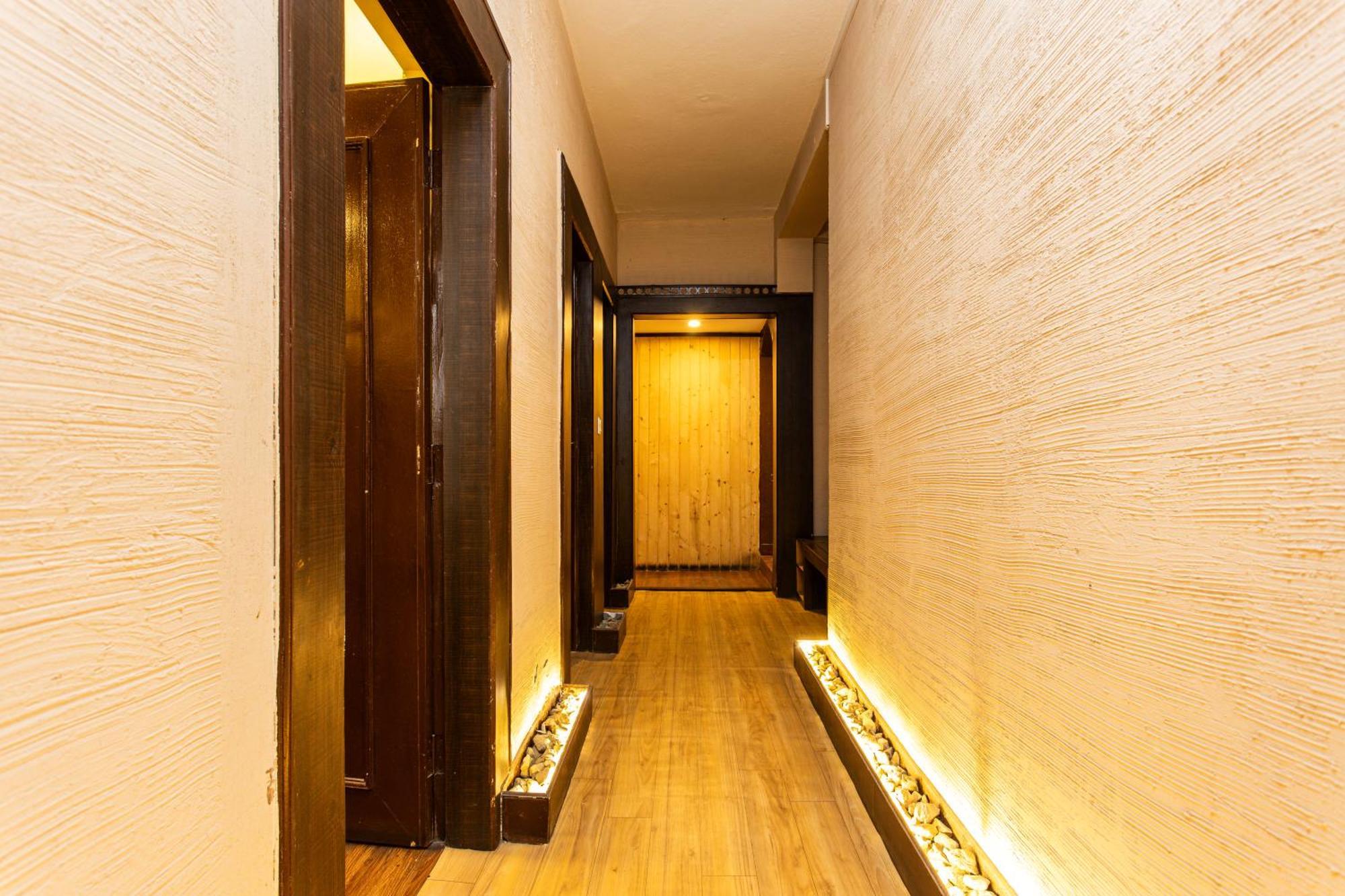 Hostel Thamel &