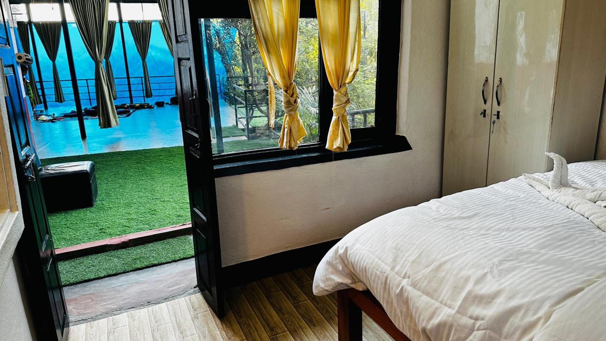 Institute Of Natural Medicine , Yoga & Therapy