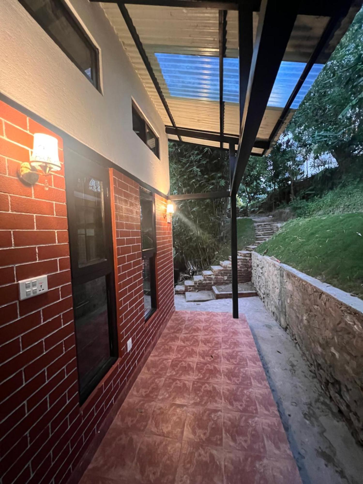 Avocado Accommodations- Awsome With Loft * Kathmandu