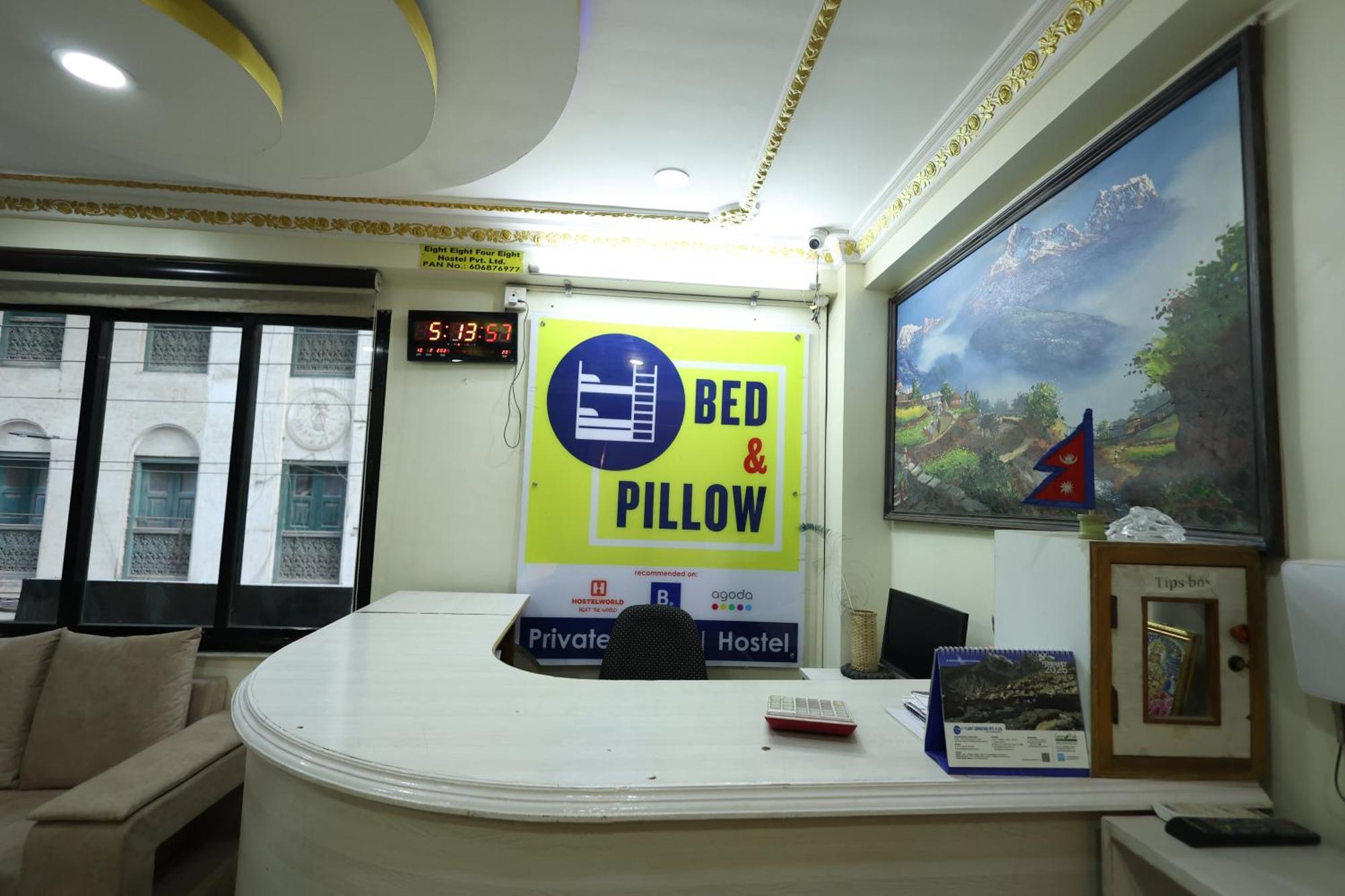 Hostel Bed And Pillow *