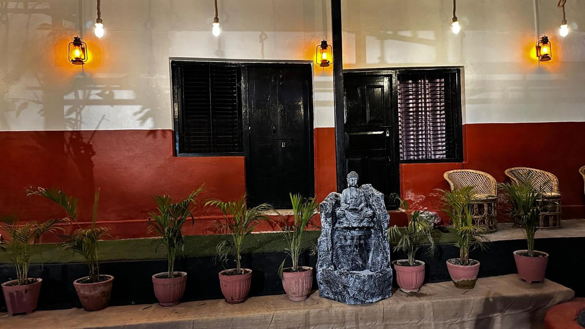 Institute Of Natural Medicine , Yoga & Therapy *
