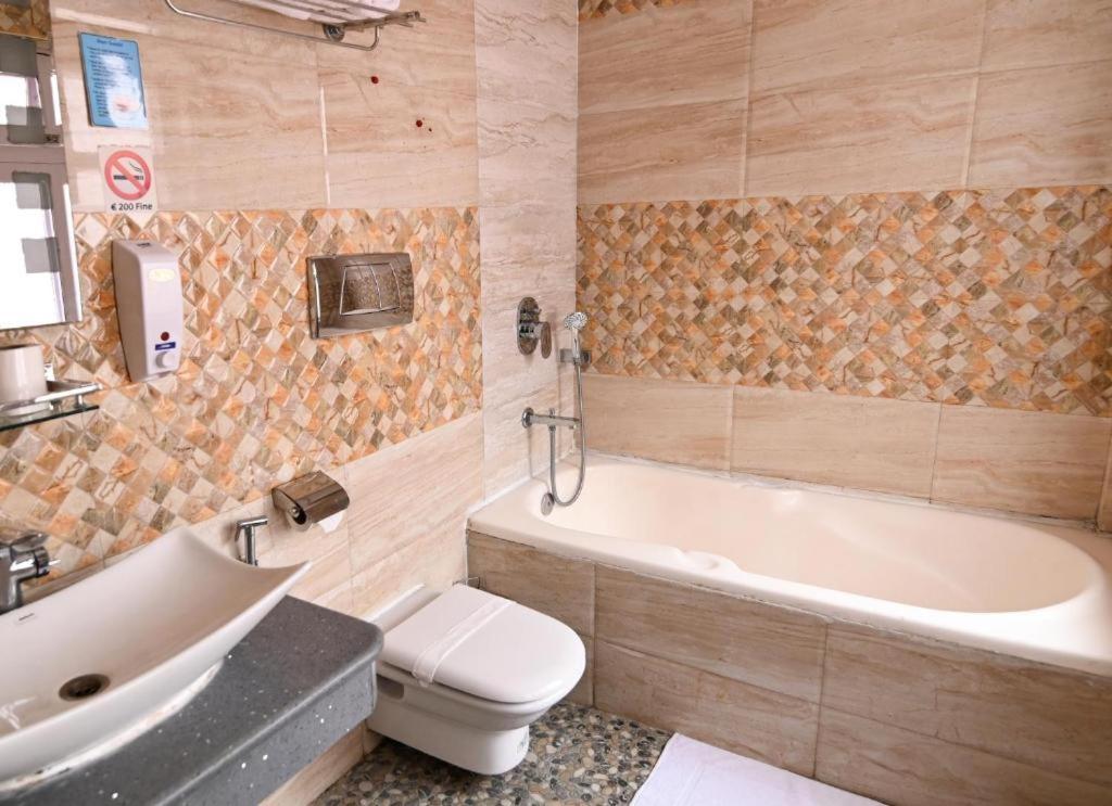 M Square Pvt.ltd Hotel 3*