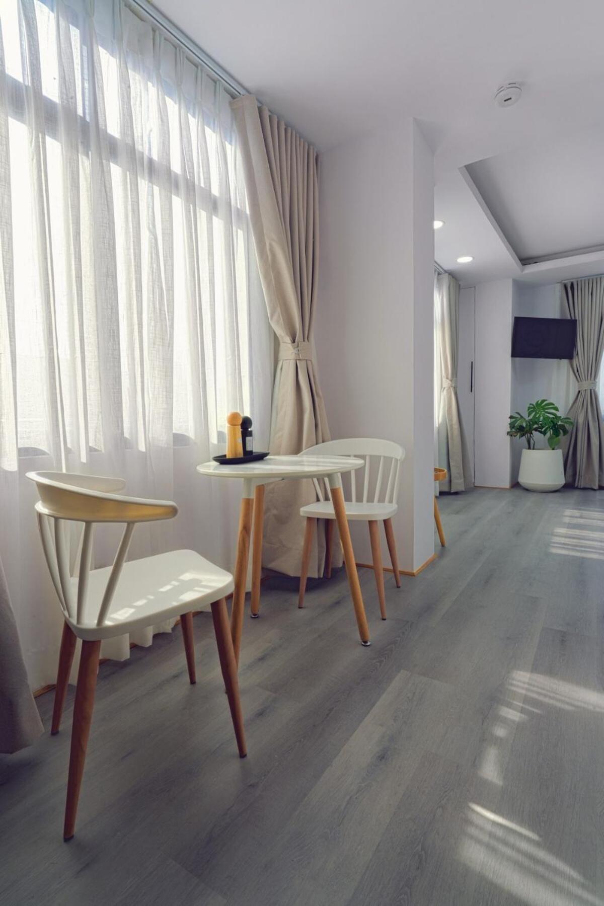 Apartment Cosy In With Terrace