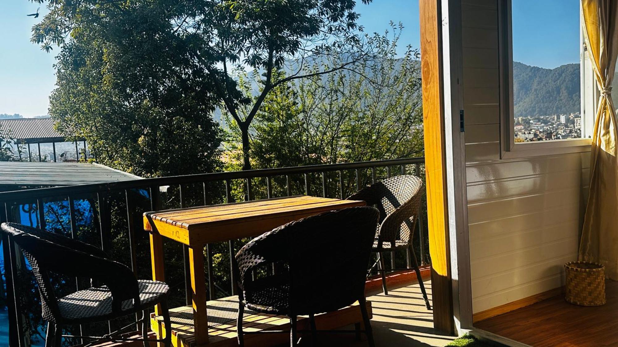 Bed & Breakfast Institute Of Natural Medicine , Yoga & Therapy *