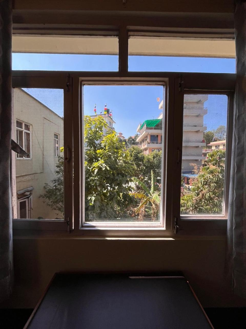 Sunny And Quiet In Boudha Apartment *