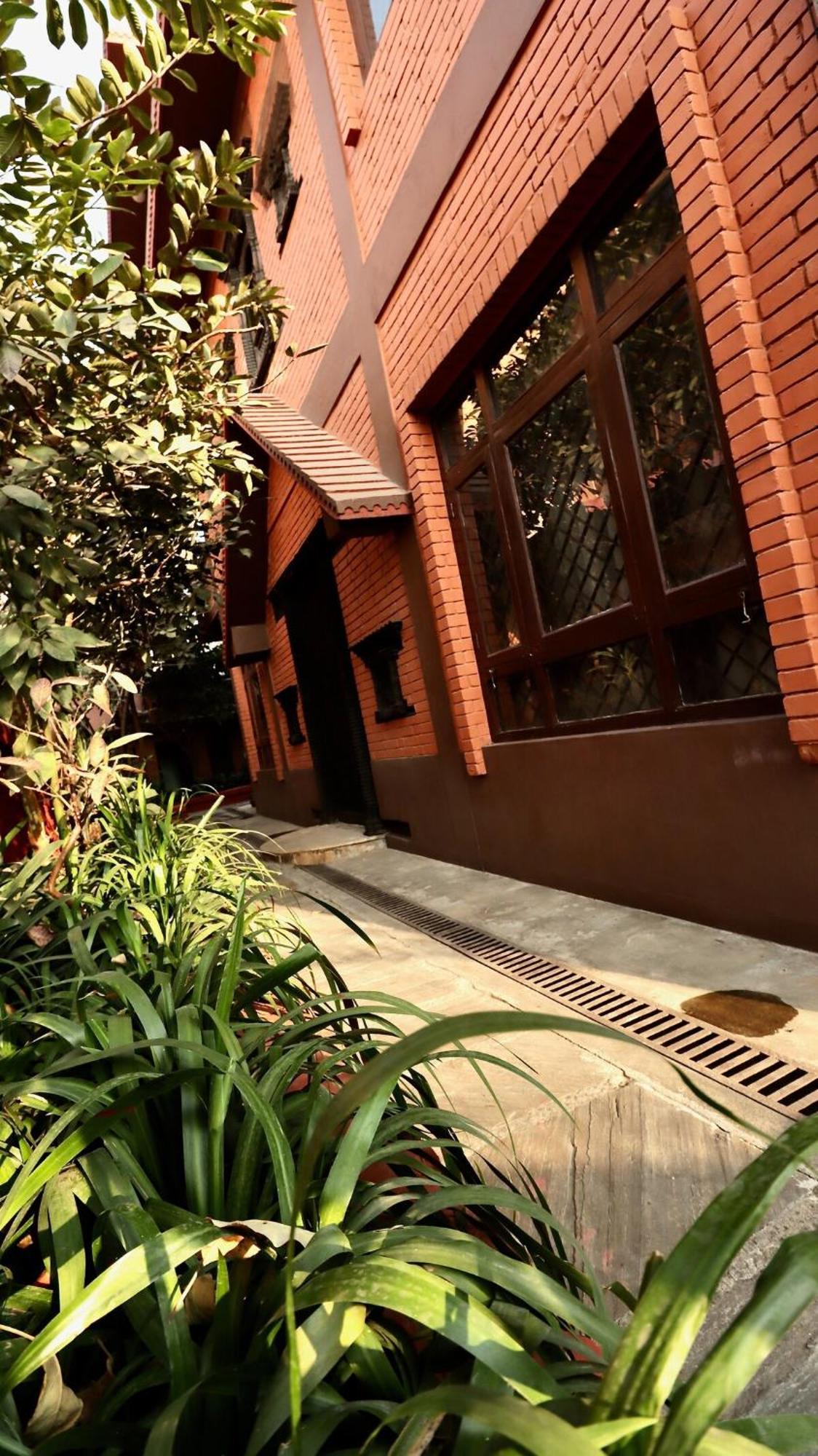 Wanderer's Dhumbarahi *