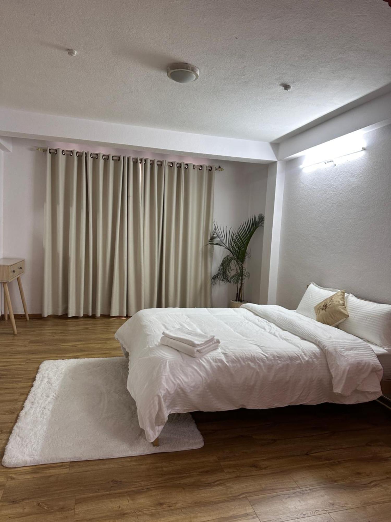 Bed & Breakfast Manang De Cafe *
