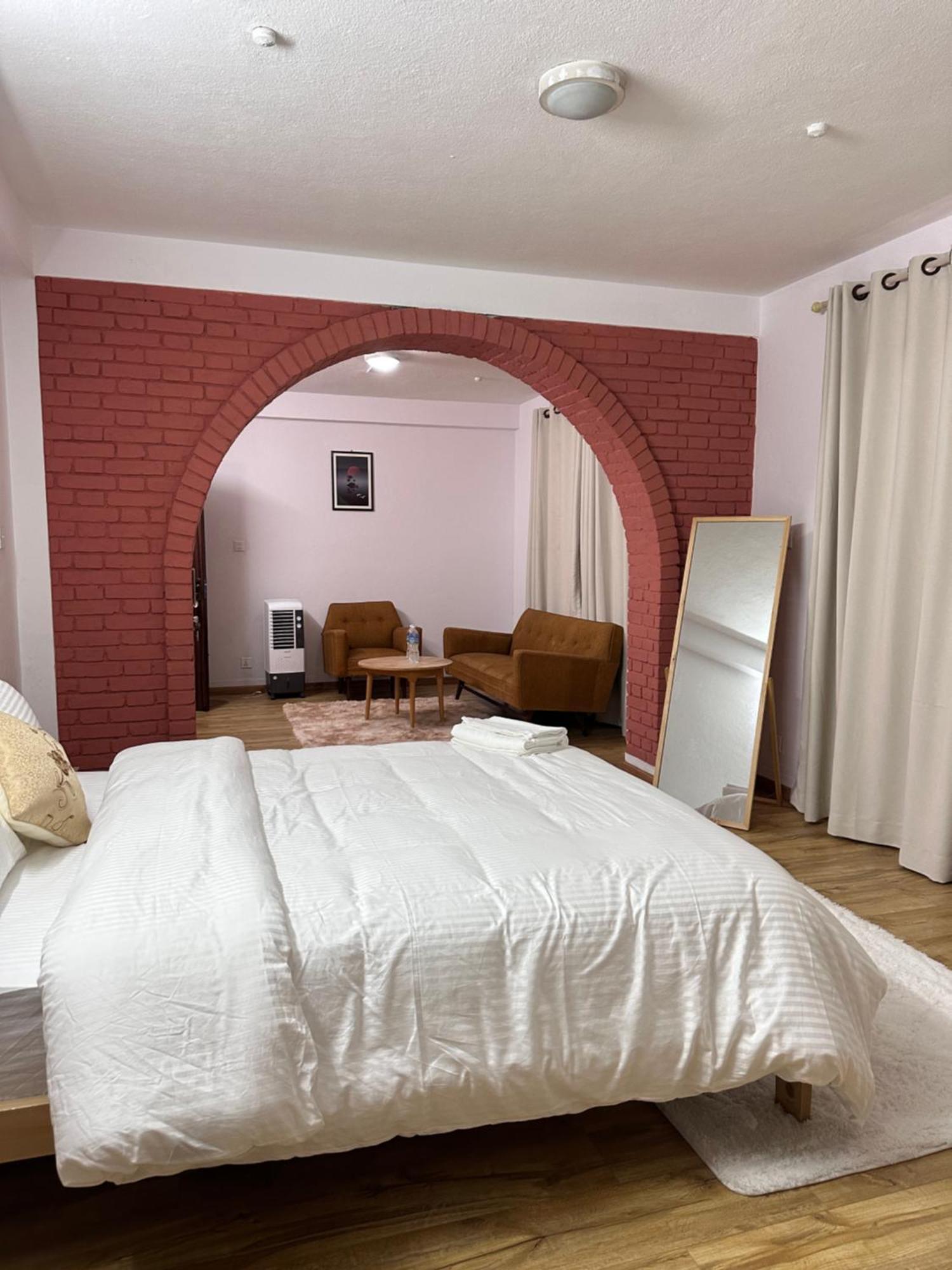 Manang De Cafe Bed & Breakfast Kathmandu