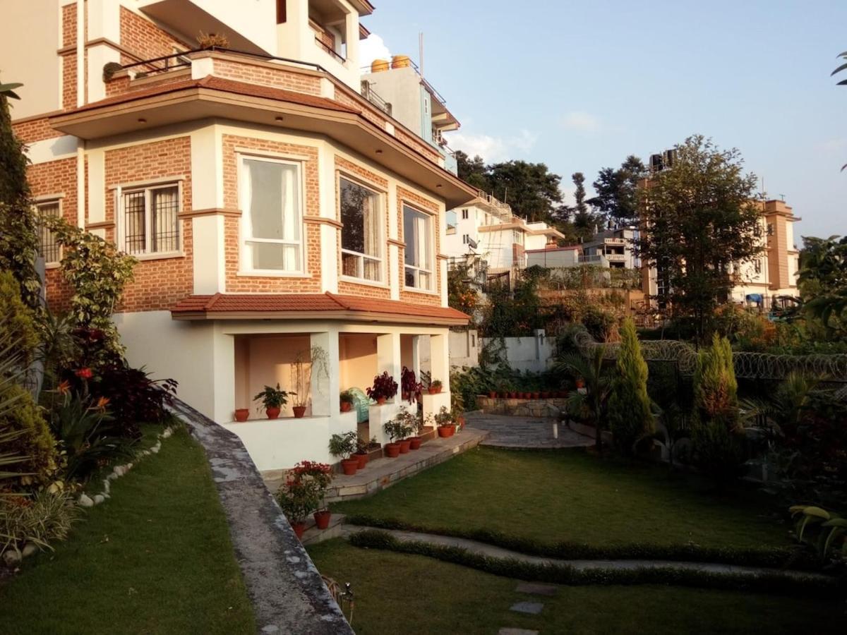 Sunny Basement With Garden And Patio * Kathmandu