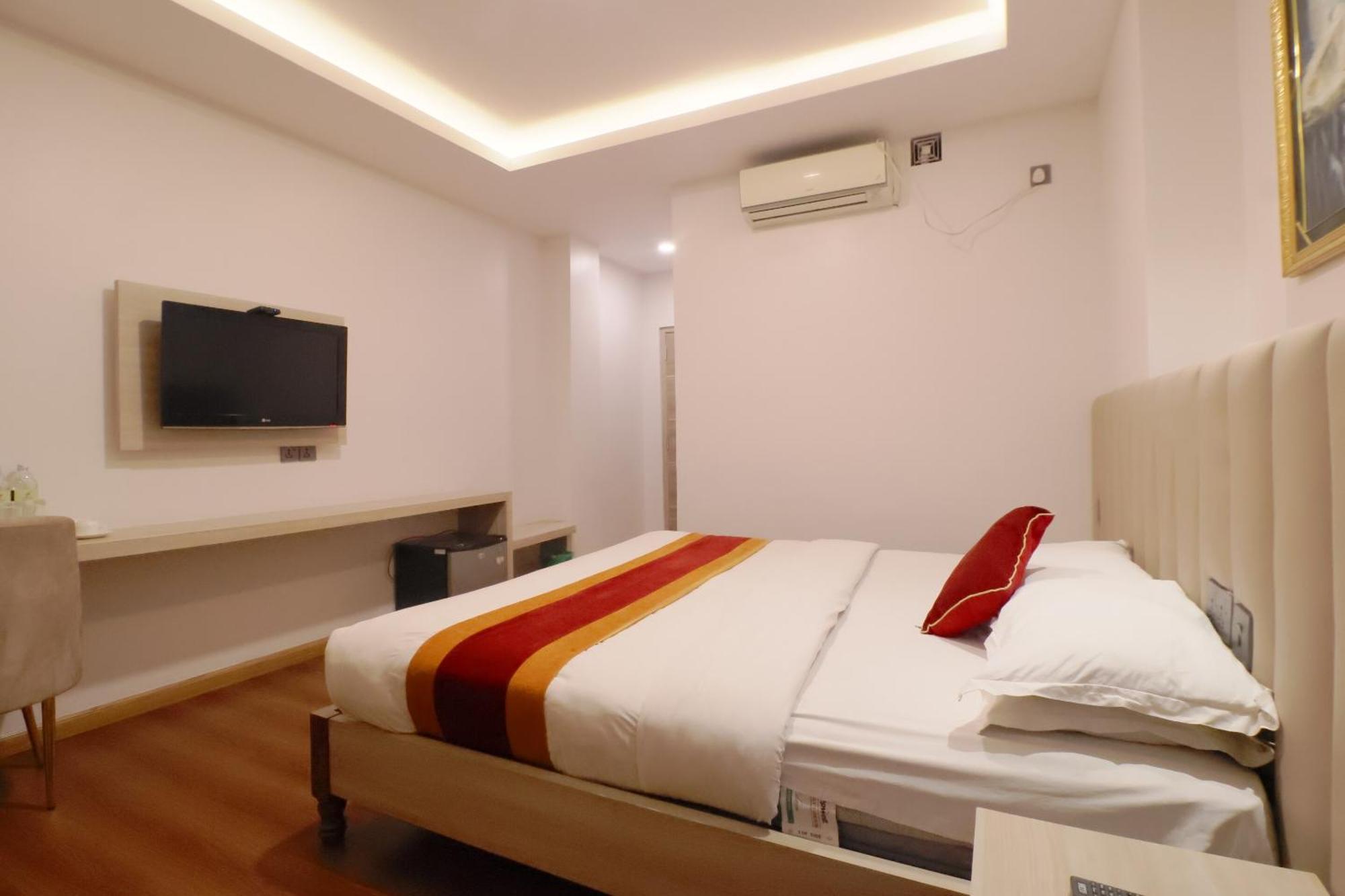 Capital O Palagya Pvt Ltd Hotel 3*