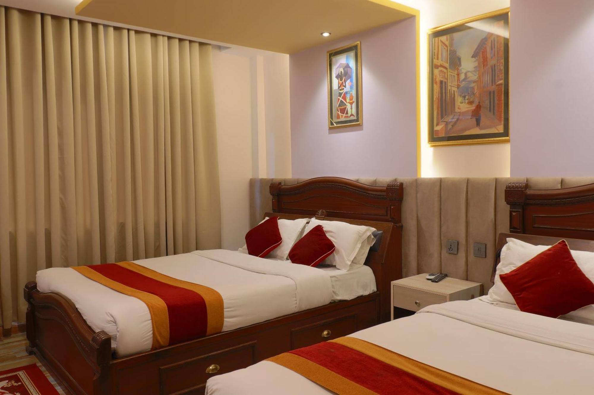 Hotel Capital O Palagya Pvt Ltd 3*
