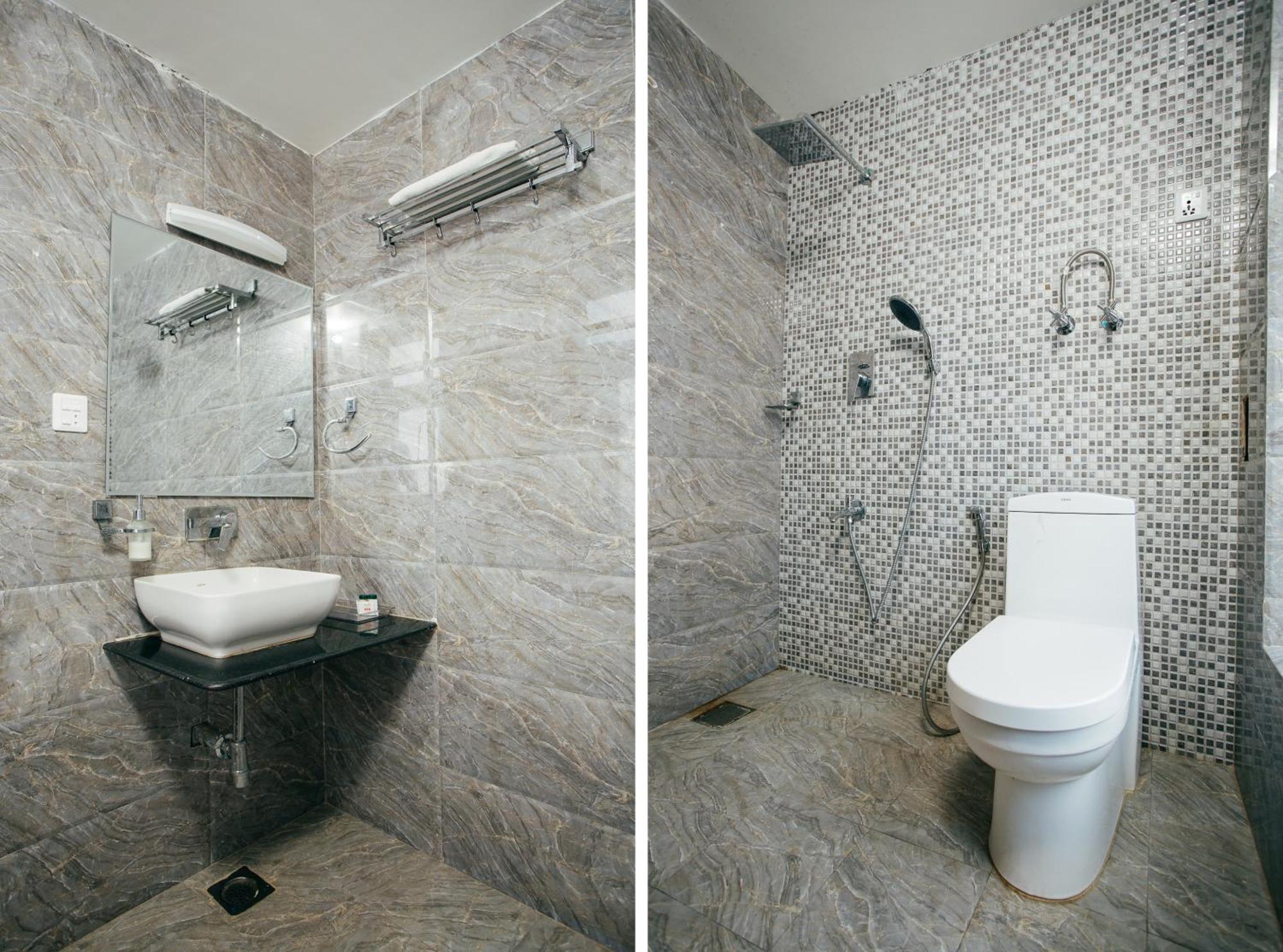 Oyo 11474 Gangaur Regency Boutique Katil