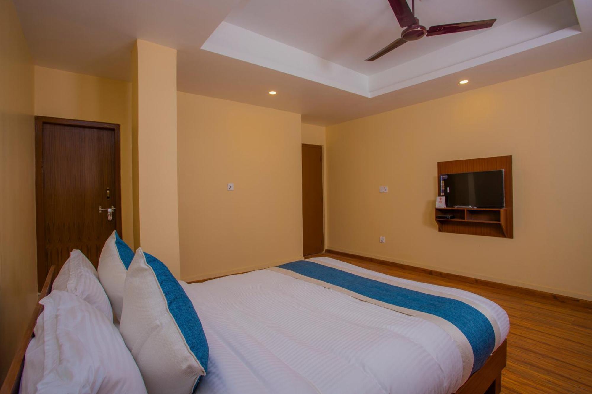 Hotel Oyo 273 Rara Palace Kathmandu