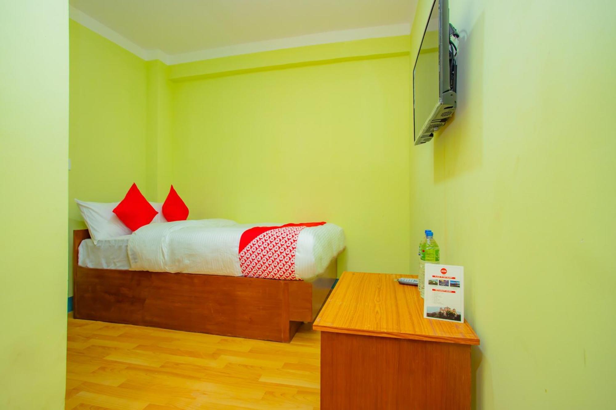Hotel Oyo 589 Trimurti Kathmandu