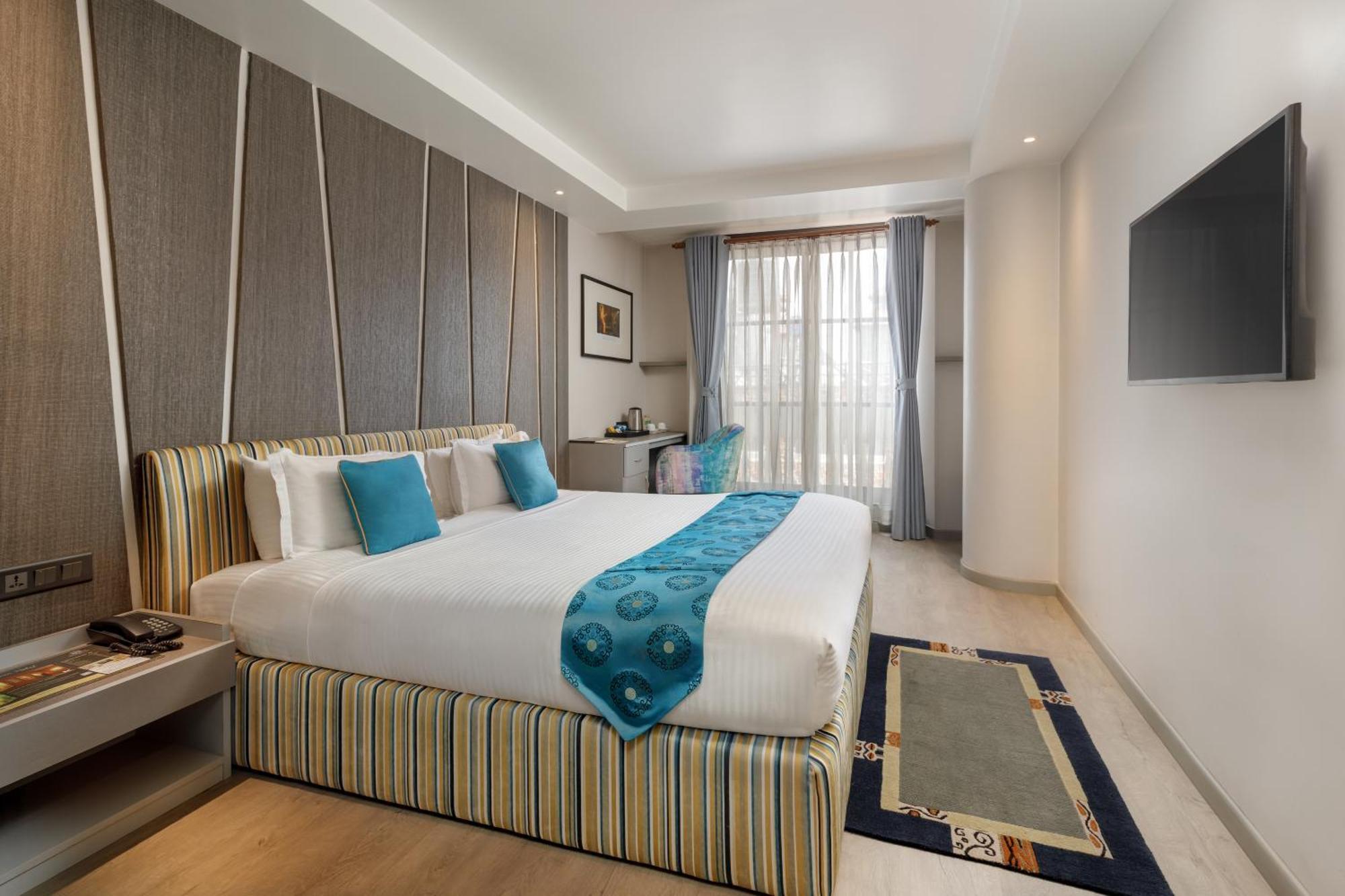 By Kgh Group Hotel