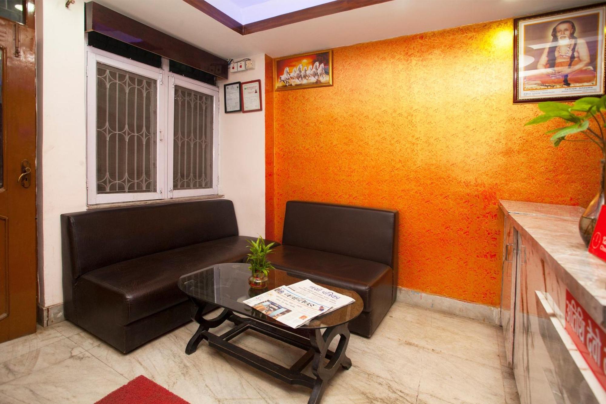 Oyo 809 Shree Guru Annex 2 Hotel *