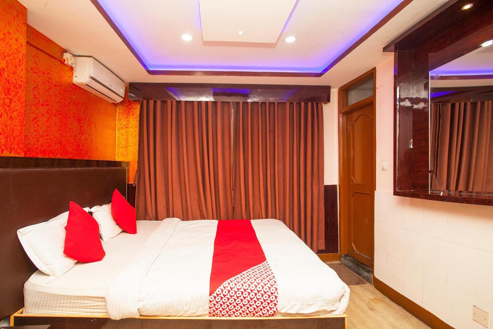 Hotel Oyo 809 Shree Guru Annex 2