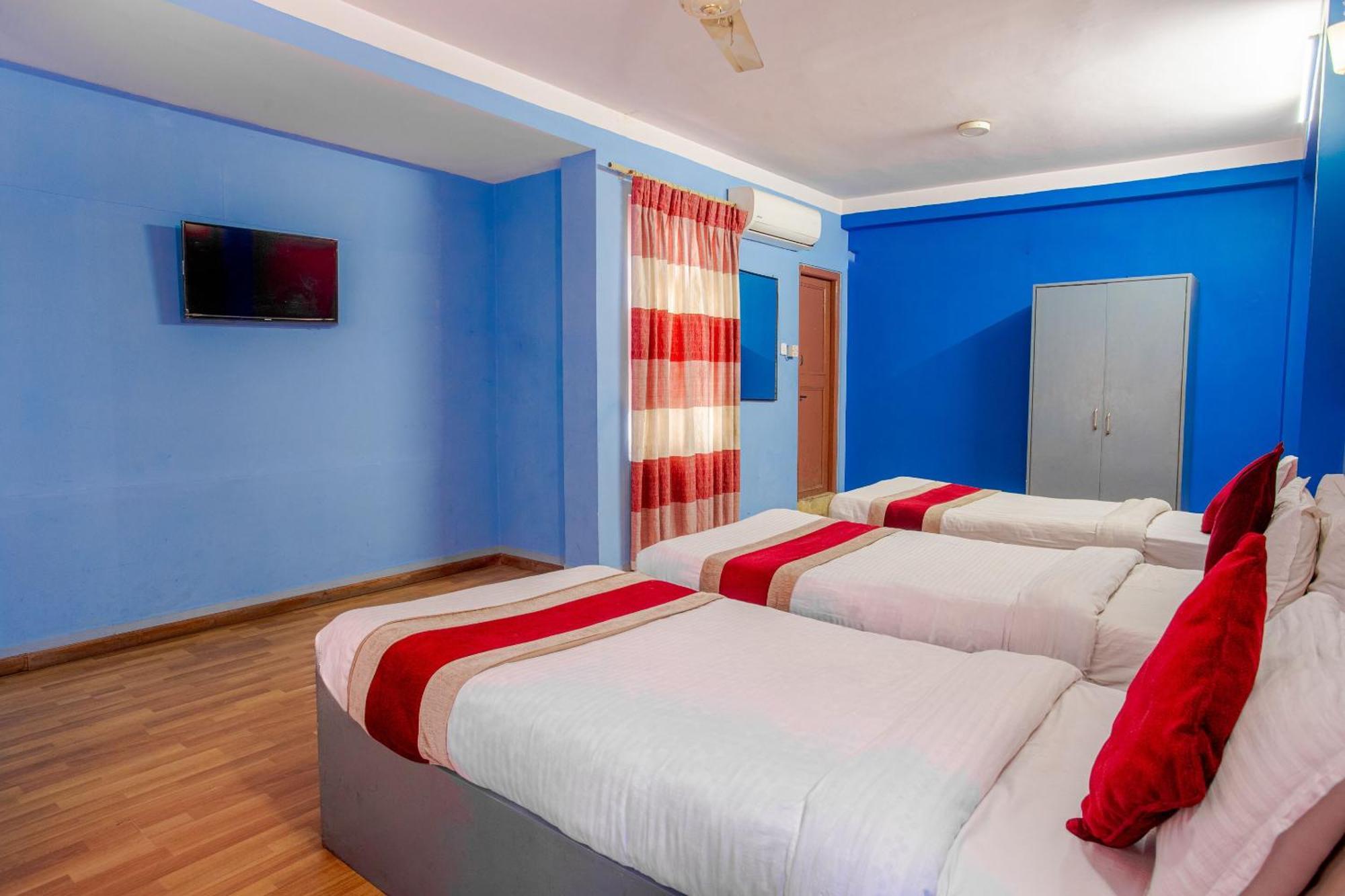 Hotel Oyo 808 Om Ganapati Pvt Ltd