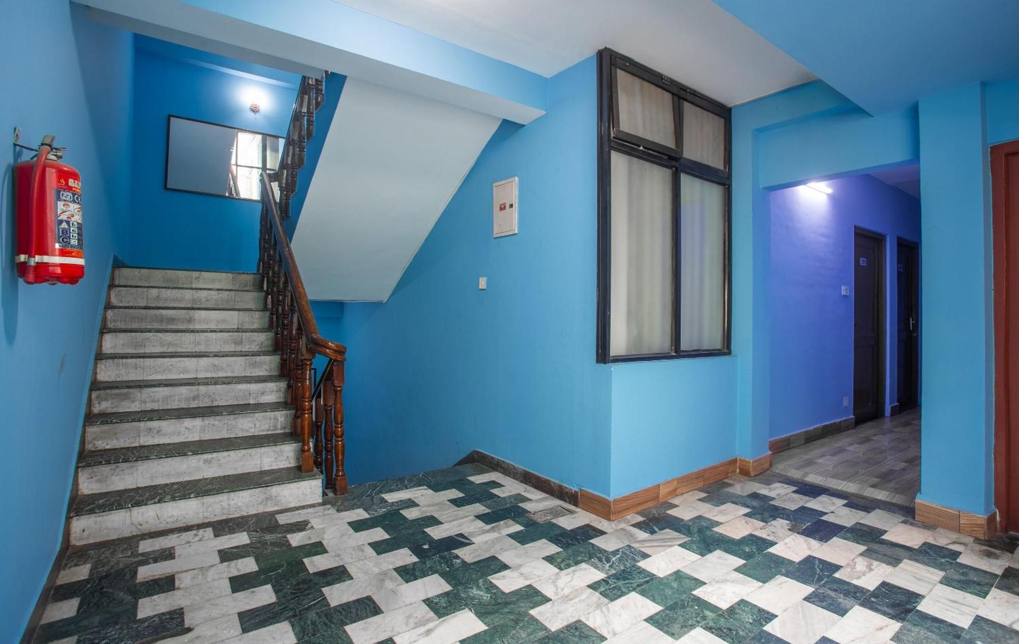 Hotel Oyo 808 Om Ganapati Pvt Ltd