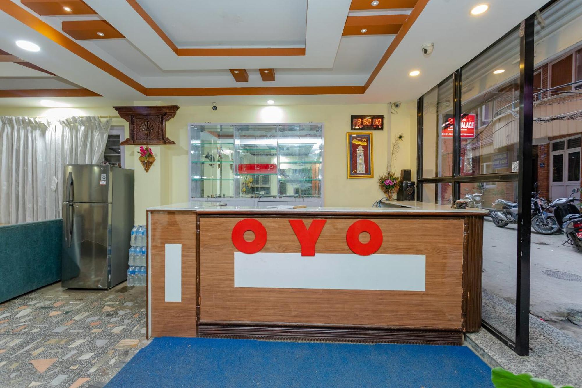 Oyo 811 New Pokhara Palace *