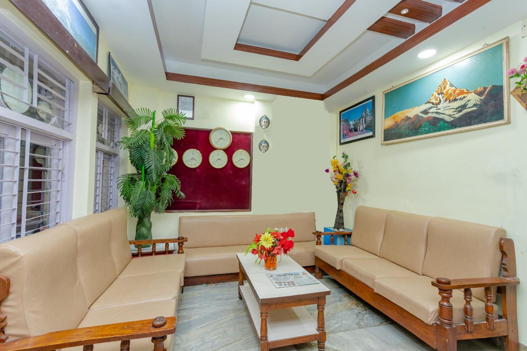 Oyo 811 New Pokhara Palace Kathmandu