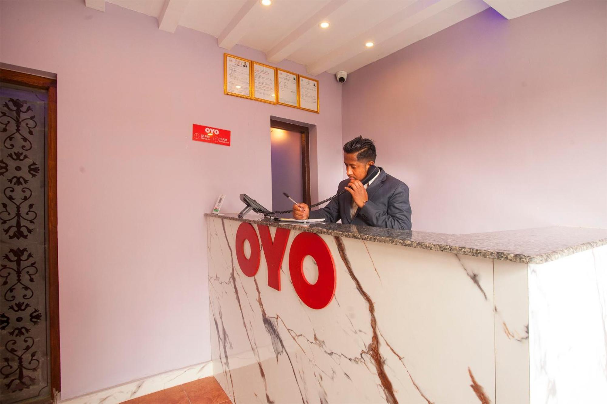 Oyo 817 Garden Flower Hotel Kathmandu