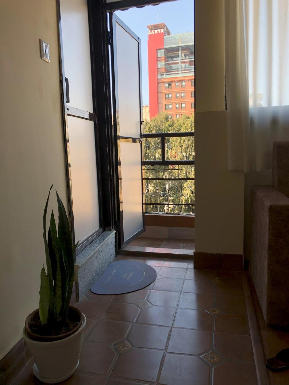 Apartment Zenithapartmentsthamel-kanchenjunga 1bhk *